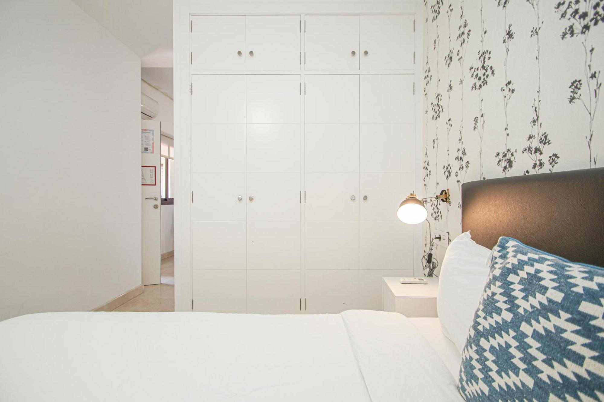 Charming Apt In The Center - 10M Walk Isla Magica Sevilla Exteriör bild